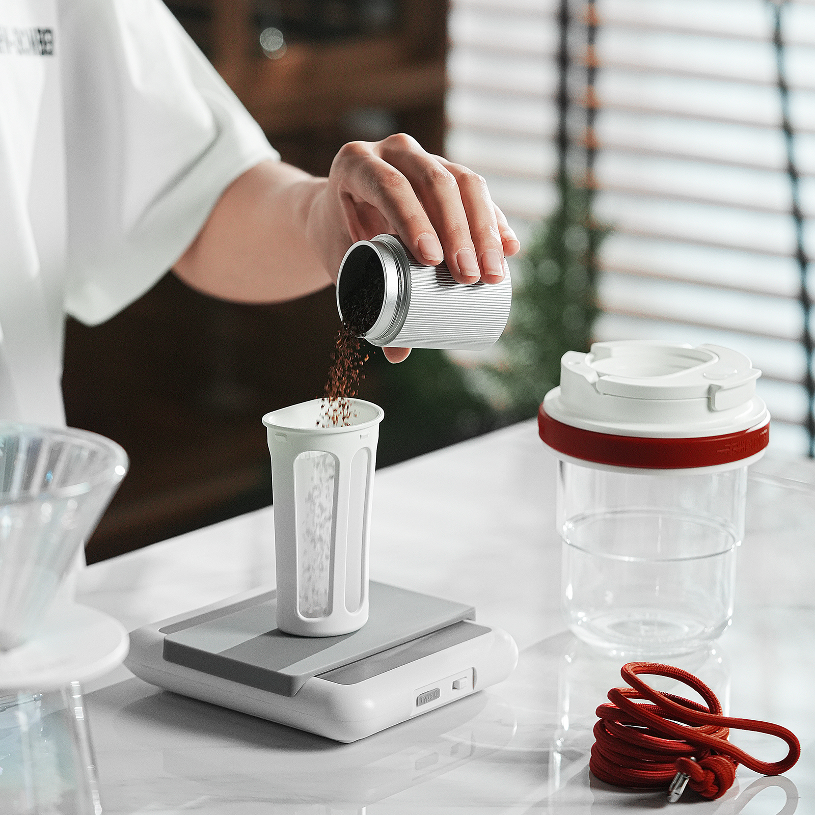 MHW-3BOMBER Portable Cold Brew - Coffee Tea Bottle review and price