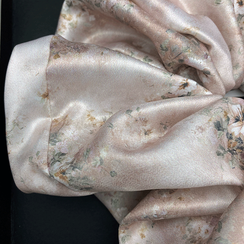 Oversized and oversized satin  - Coffee Tea Or Me review and price